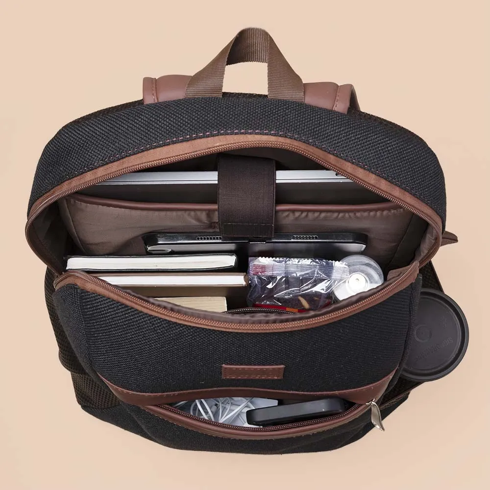 Bombay Houndstooth Classic Backpack